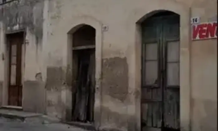 Rexer-Carlentini-Casa-in-vendita-a-Carlentini-SR-Garage