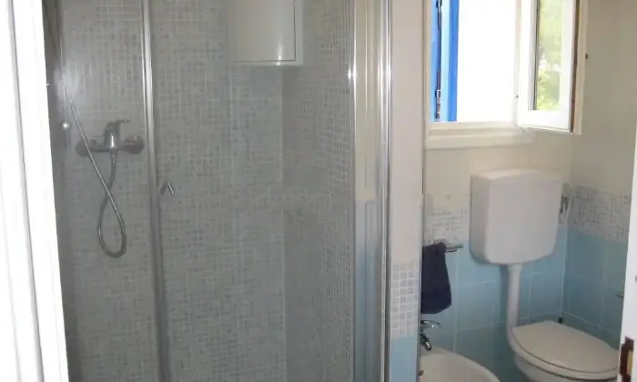 Rexer-Lipari-Villa-bifamiliare-Contrada-Lentia-Vulcano-Lipari-Bagno
