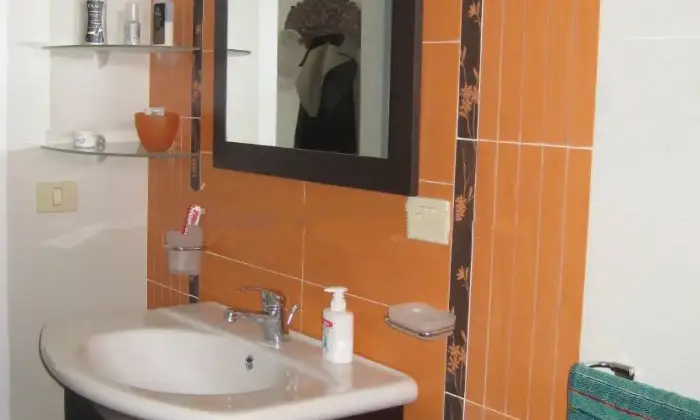 Rexer-Lipari-Villa-bifamiliare-Contrada-Lentia-Vulcano-Lipari-Bagno