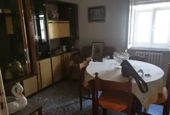 Rexer-Castellaneta-Trilocale-in-vendita-in-via-Ospedale-Castellaneta-Cucina