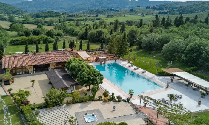 Rexer-Firenze-Villa-con-piscina-Firenze-colline-Giardino