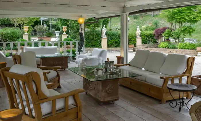 Rexer-Firenze-Villa-con-piscina-Firenze-colline-Giardino