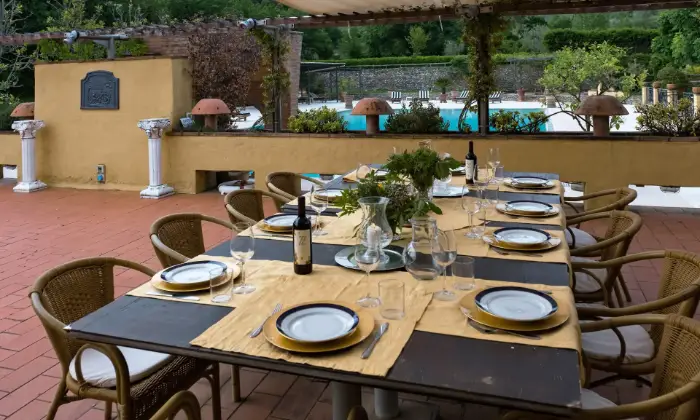 Rexer-Firenze-Villa-con-piscina-Firenze-colline-Terrazzo