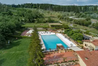 Rexer-Firenze-Villa-con-piscina-Firenze-colline-Giardino