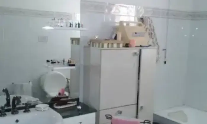 Rexer-Fiumefreddo-di-Sicilia-Appartamento-su-due-piani-in-vendita-a-Fiumefreddo-di-Sicilia-Bagno