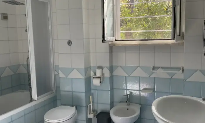 Rexer-Ischia-Appartamento-Ischia-vende-Bagno