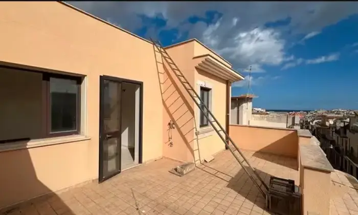 Rexer-Pachino-Casa-indipendente-in-vendita-in-via-Palestro-a-Pachino-Terrazzo