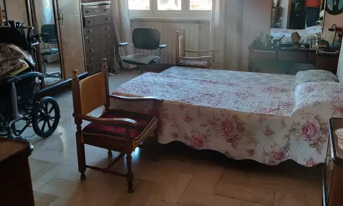 Rexer-Agrigento-APPARTAMENTO-CON-GARAGE-IN-VIA-EMPEDOCLE-CAMERA-DA-LETTO