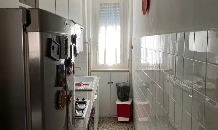 Rexer-Milano-Splendido-bilocale-su-viale-Monza-Cucina