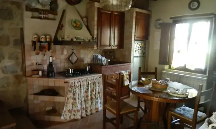 Rexer-Torrenieri-Appartamento-in-vendita-in-Via-della-Fiera-Cucina