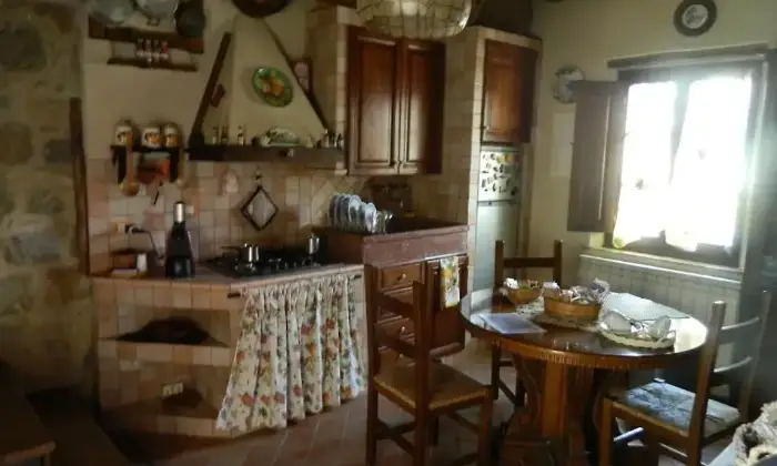 Rexer-Torrenieri-Appartamento-in-vendita-in-Via-della-Fiera-Cucina