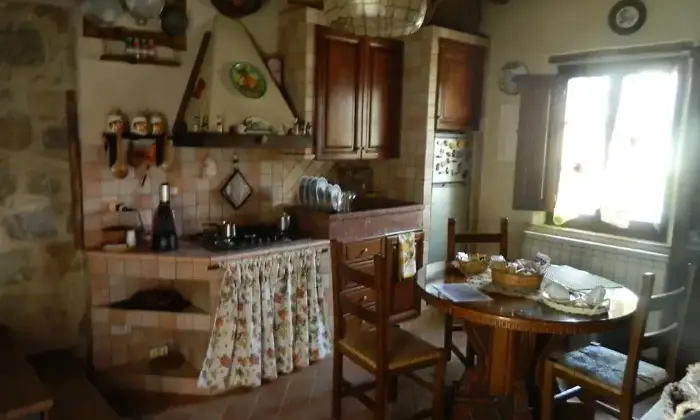 Rexer-Torrenieri-Appartamento-in-vendita-in-Via-della-Fiera-Cucina