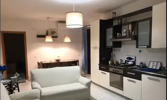 Rexer-Mascali-Appartamento-in-vendita-in-via-Immacolata-a-Mascali-Cucina