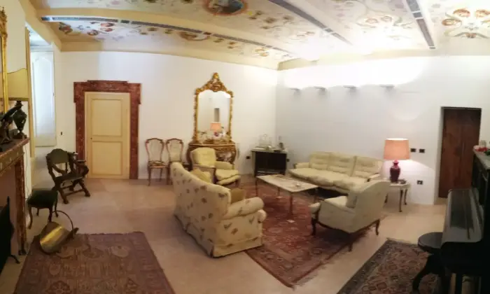 Rexer-Spello-Appartamento-in-Via-Torri-di-Properzio-Spello-Salone