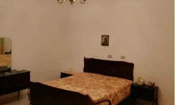 Rexer-Irsina-Casa-in-vendita-in-vico-I-San-Andrea-adIrsina-CameraDaLetto