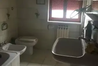 Rexer-Serra-d-Conti-appartamento-al-secondo-Bagno