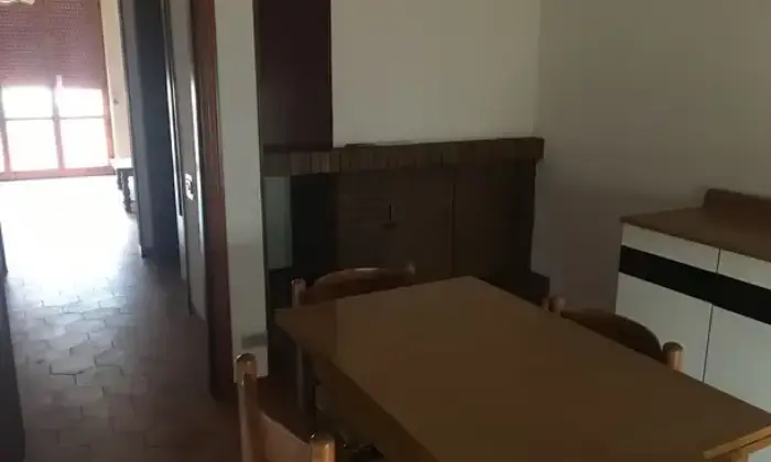 Rexer-Serra-d-Conti-appartamento-al-secondo-Altro