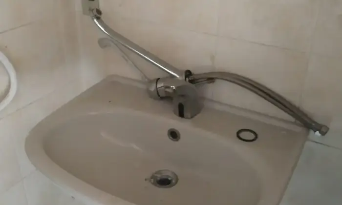 Rexer-Castano-Primo-Ufficio-in-vendita-in-via-Tadini-a-Castano-Primo-Bagno