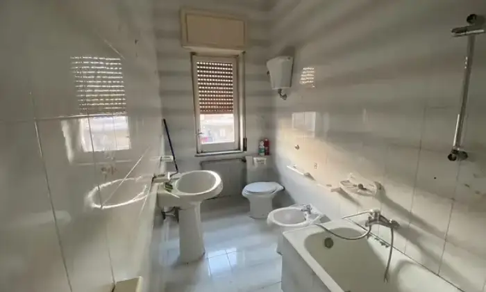 Rexer-Santa-Maria-Capua-Vetere-Appartamento-Santa-Maria-Capua-Vetere-CE-Bagno