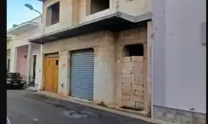 Rexer-Ruffano-Vendesi-rustico-a-Ruffano-LE-Garage