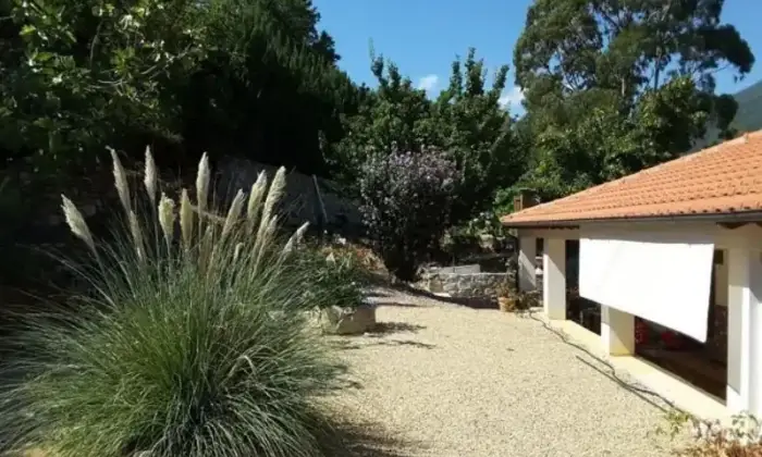 Rexer-Ceriana-Villa-con-piccola-piscina-Altro