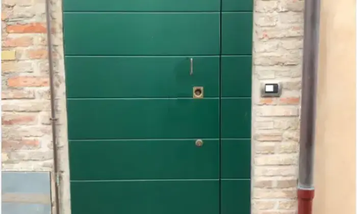 Rexer-Ostra-Vetere-Appartamento-su-due-piani-in-via-Fiorenza-ad-Ostra-Vetere-Terrazzo
