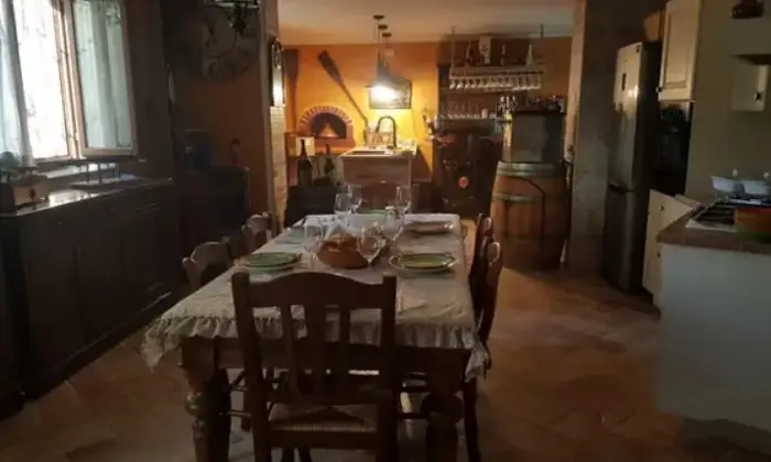 Rexer-Mortara-Casa-indipendente-con-dependance-e-rustici-Altro