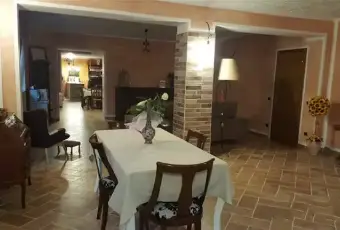 Rexer-Mortara-Casa-indipendente-con-dependance-e-rustici-Altro
