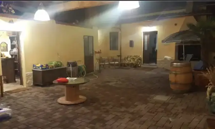 Rexer-Mortara-Casa-indipendente-con-dependance-e-rustici-Altro