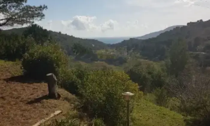 Rexer-Porto-Azzurro-Casa-di-paese-in-vendita-via-Provinciale-EstPorto-Azzurro-Terrazzo