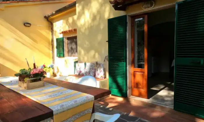 Rexer-Porto-Azzurro-Casa-di-paese-in-vendita-via-Provinciale-EstPorto-Azzurro-Terrazzo