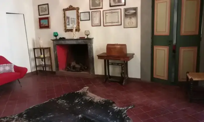 Rexer-Borgo-a-Mozzano-Palazzo-storico-di-charme-CameraDaLetto