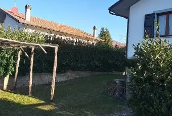 Rexer-Santa-Fiora-Villa-bifamiliare-via-Giovanni-Pascoli-Santa-Fiora-Giardino