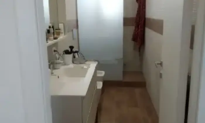 Rexer-Scicli-Appartamento-in-vendita-in-via-della-Pace-a-Scicli-Bagno