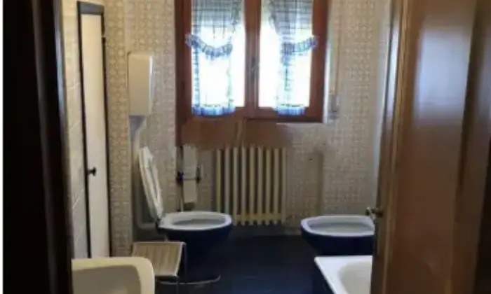 Rexer-Ortona-Appartamento-su-due-piani-in-vendita-in-via-Santa-Brigida-Bagno
