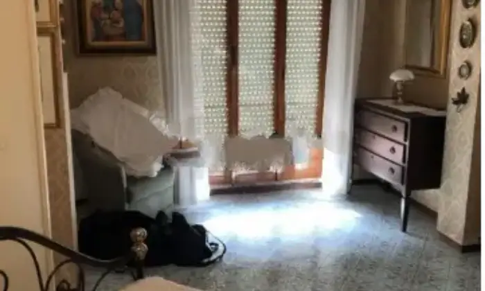 Rexer-Ortona-Appartamento-su-due-piani-in-vendita-in-via-Santa-Brigida-Camera-da-letto-matrimoniale
