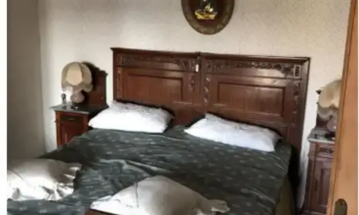 Rexer-Ortona-Appartamento-su-due-piani-in-vendita-in-via-Santa-Brigida-Camera-da-letto-matrimoniale
