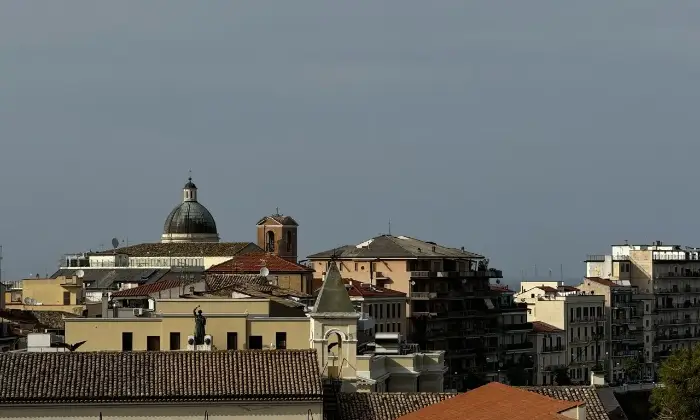 Rexer-Ortona-Appartamento-su-due-piani-in-vendita-in-via-Santa-Brigida-Vista