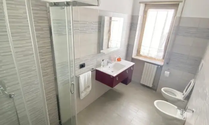 Rexer-Frosinone-Affitto-appartamento-uso-ufficio-Frosinone-Bagno
