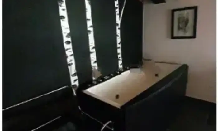 Rexer-Breno-Attico-in-vendita-in-via-Leonardo-da-Vinci-Bagno