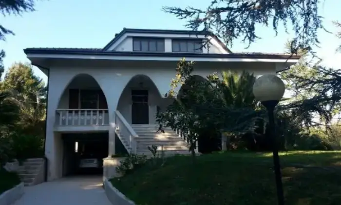 Rexer-Massignano-Villa-in-vendita-in-contrada-Marezi-Massignano-ALTRO