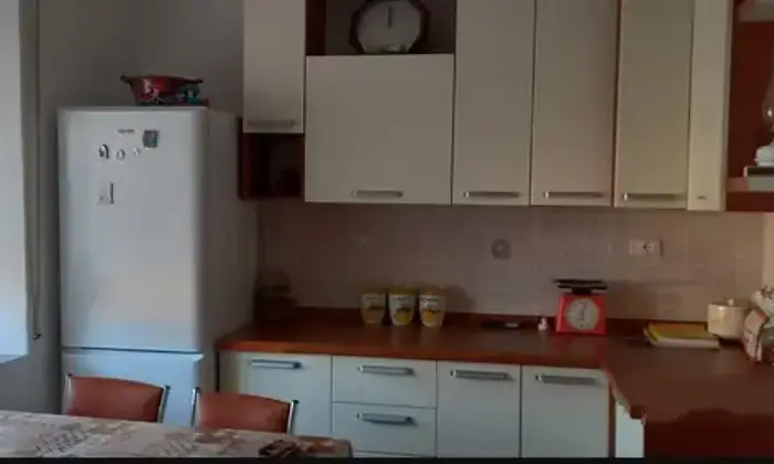 Rexer-Bettola-Vendesi-casa-in-localita-Castana-Cucina