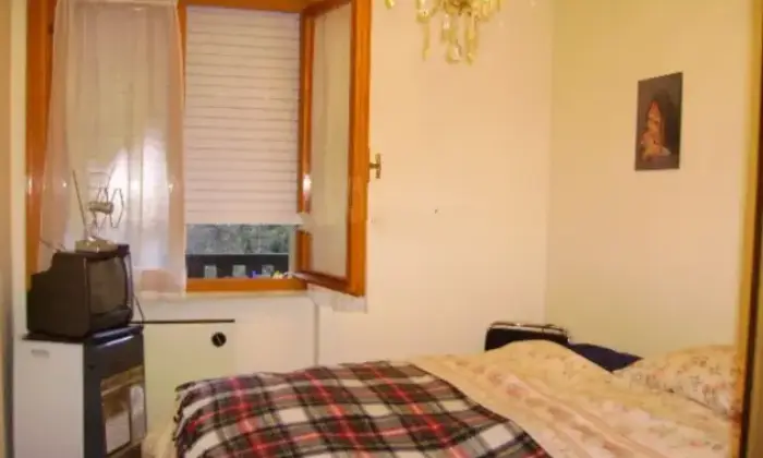 Rexer-Arta-Terme-Appartamento-in-vendita-in-via-Gortani-Arta-Terme-UD-CameraDaLetto