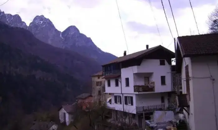 Rexer-Paularo-Appartamento-in-vendita-a-Lambrugno-localit-di-Paularo-UD-Terrazzo