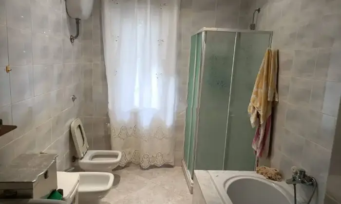 Rexer-Castelsaraceno-Quadrilocale-via-Antonio-Gramsci-Centro-Castelsaraceno-Bagno