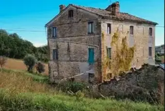 Rexer-Mogliano-Casolare-storico-in-Contrada-Streggiano-a-Mogliano-Terrazzo
