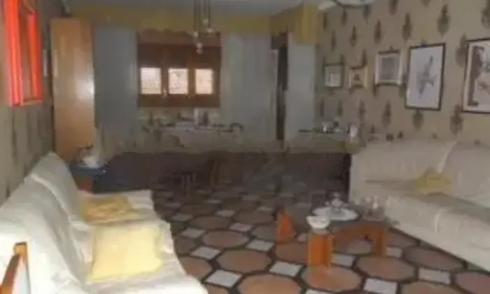 Rexer-Comiso-Appartamento-via-Professor-Biagio-Pace-Centro-Comiso-Salone