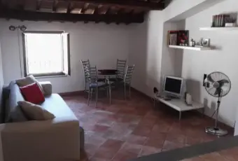 Rexer-Deruta-Splendido-appartamento-in-palazzo-storico-del-centro-di-Deruta-Salone