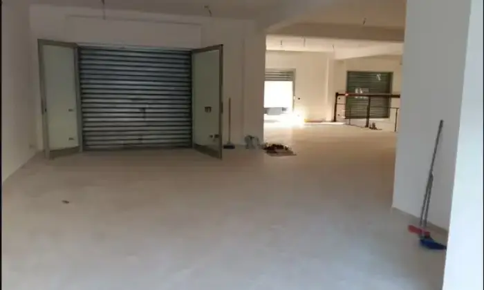 Rexer-Crosia-Locale-commerciale-in-vendita-in-via-Allende-a-Crosia-Altro