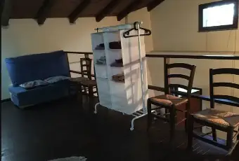 Rexer-Biancavilla-Vendesi-Chalet-alle-pendici-dellEtna-a-BIANCAVILLA-CT-Salone